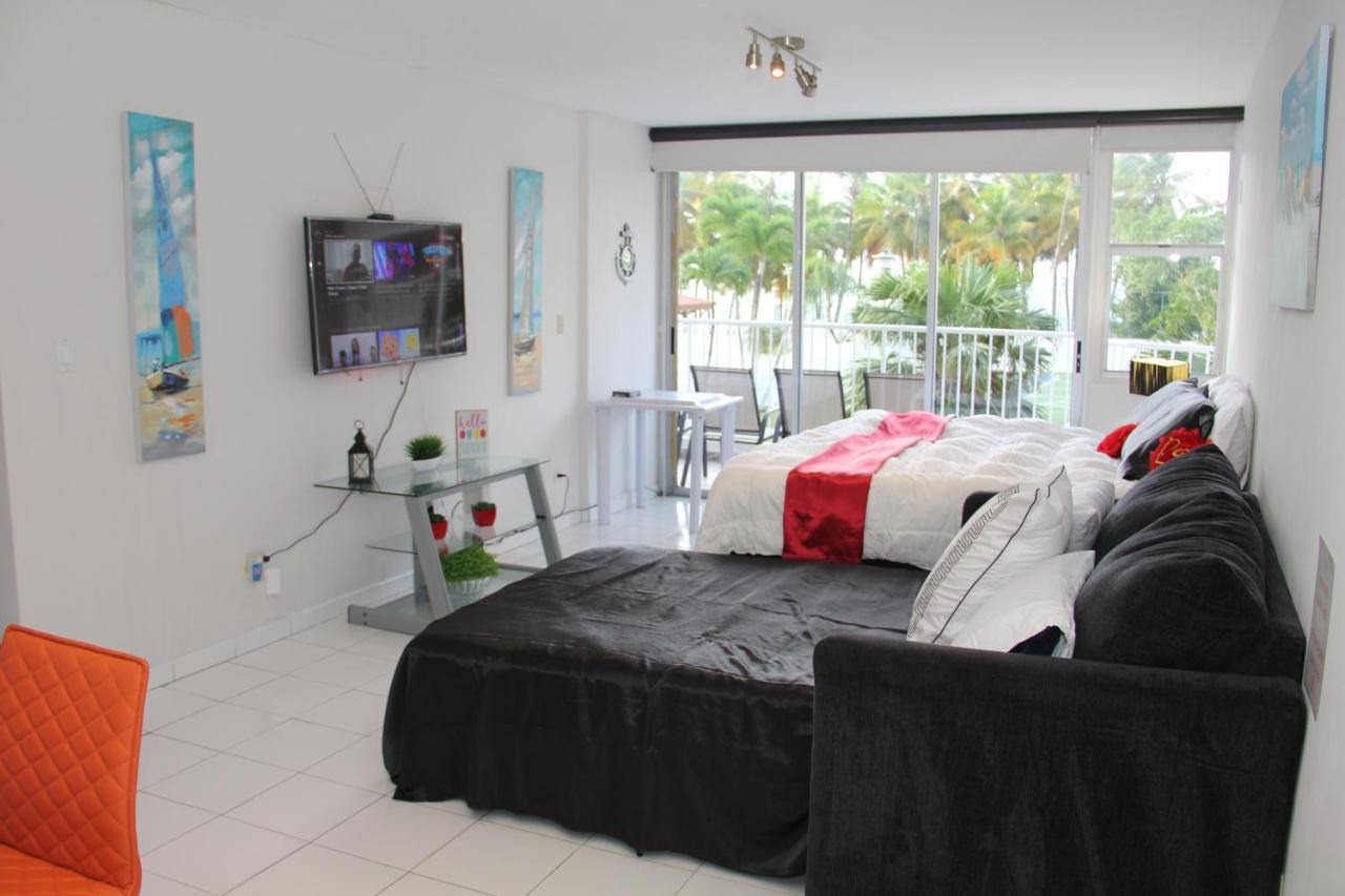 Hobie Oceanfront Apartment At Isla Verde San Juan Dış mekan fotoğraf