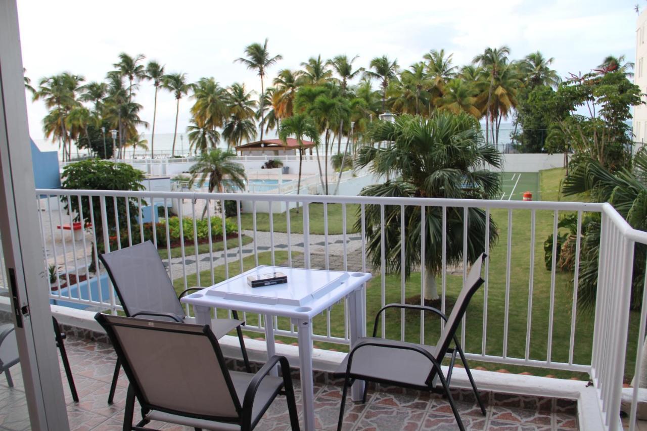 Hobie Oceanfront Apartment At Isla Verde San Juan Dış mekan fotoğraf