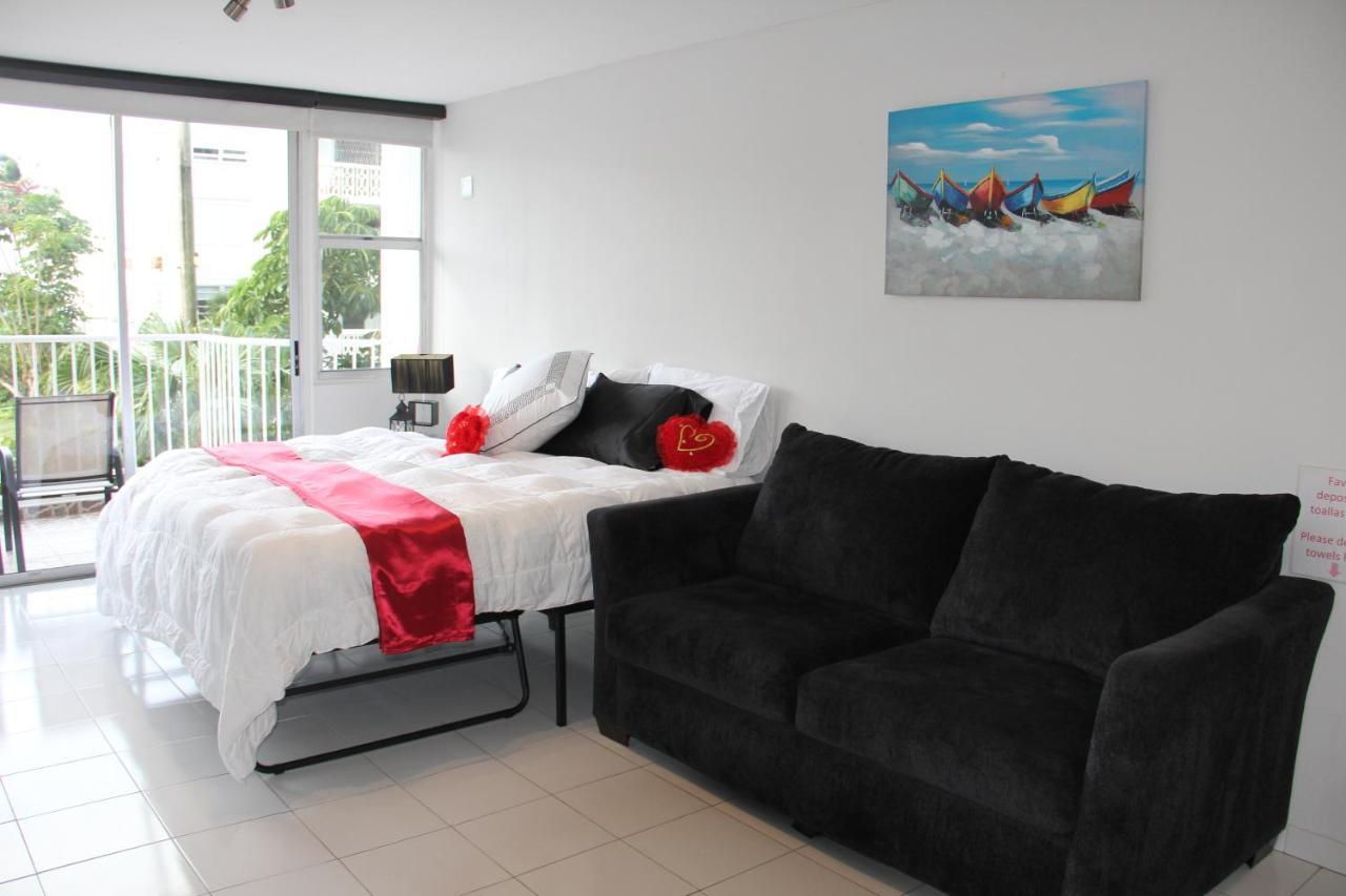 Hobie Oceanfront Apartment At Isla Verde San Juan Dış mekan fotoğraf