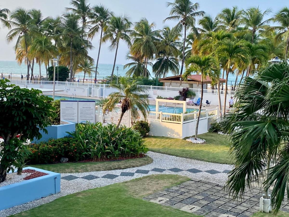 Hobie Oceanfront Apartment At Isla Verde San Juan Dış mekan fotoğraf