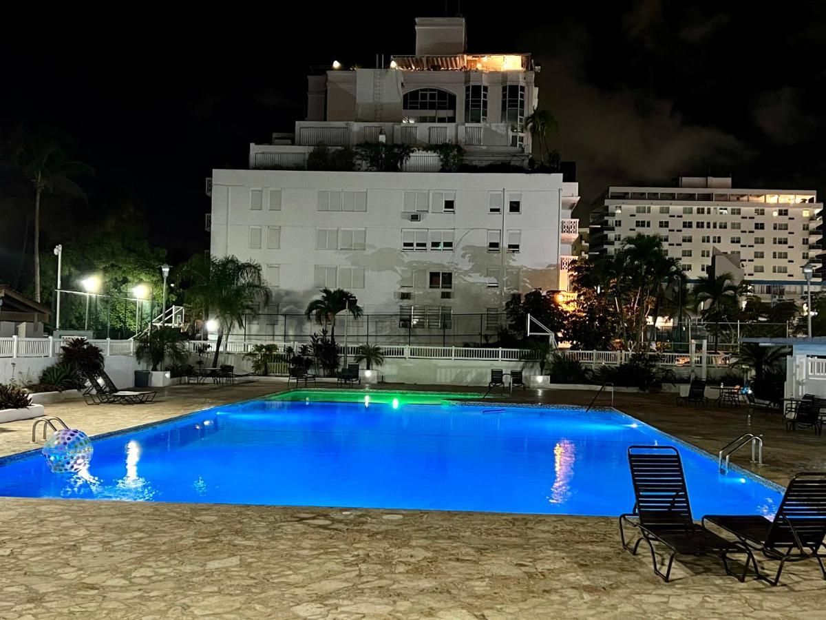 Hobie Oceanfront Apartment At Isla Verde San Juan Dış mekan fotoğraf