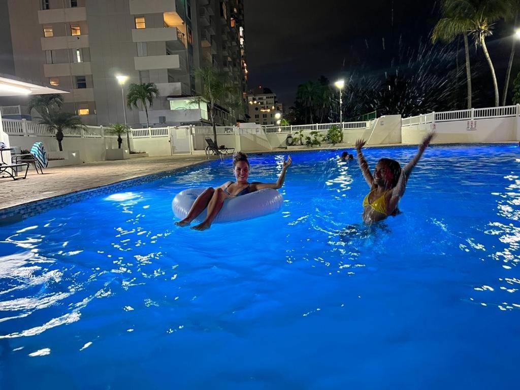 Hobie Oceanfront Apartment At Isla Verde San Juan Dış mekan fotoğraf