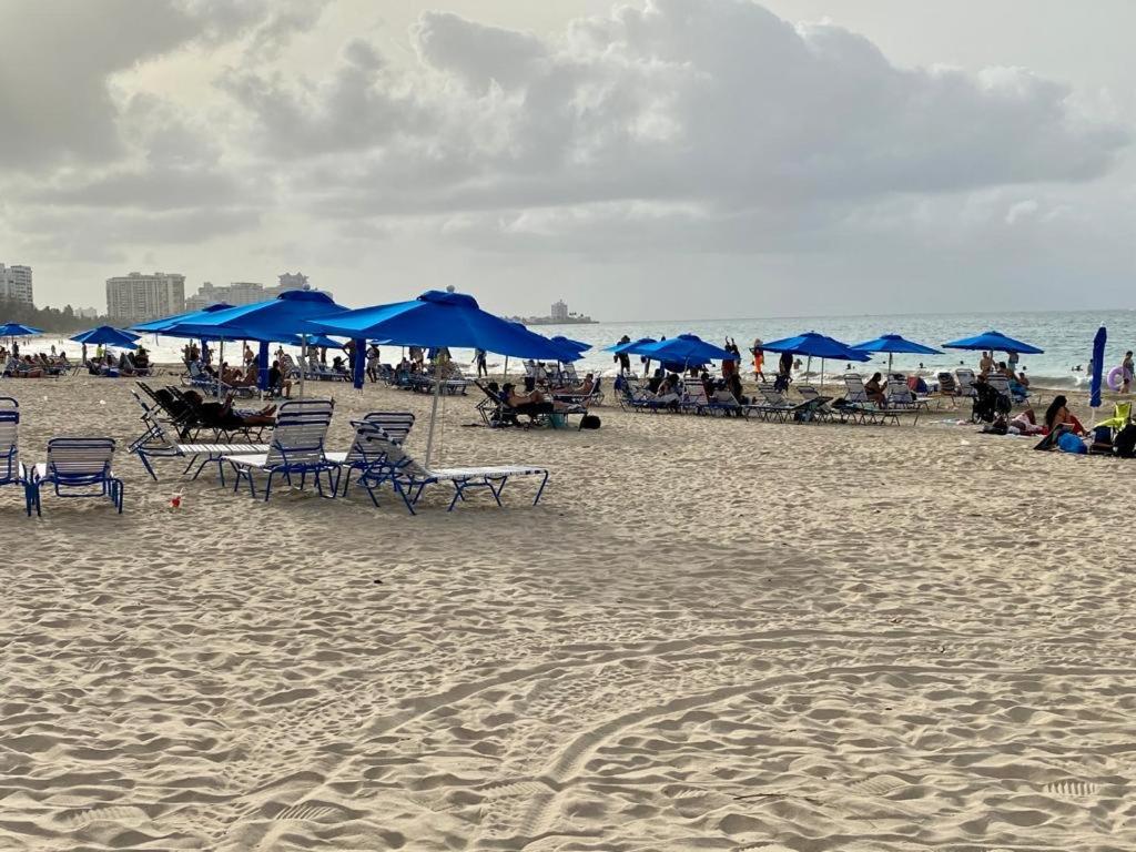 Hobie Oceanfront Apartment At Isla Verde San Juan Dış mekan fotoğraf