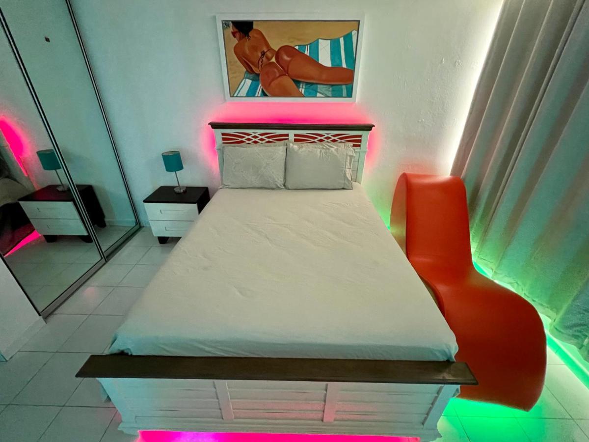Hobie Oceanfront Apartment At Isla Verde San Juan Dış mekan fotoğraf