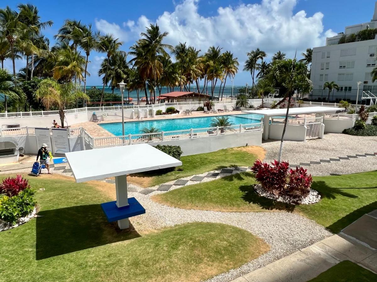 Hobie Oceanfront Apartment At Isla Verde San Juan Dış mekan fotoğraf